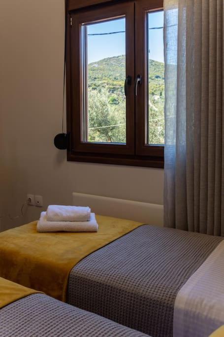 Koukounaraki Apartment 1 Moni Evaggelistrias ภายนอก รูปภาพ